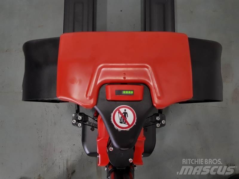 EP F4 PALLET TRUCK Hand pallet truck