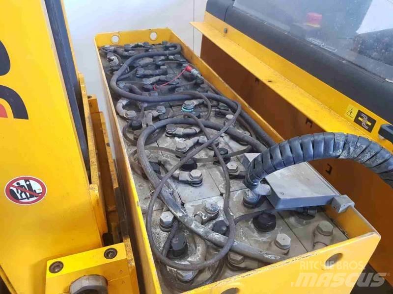 Jungheinrich ETV216 Reach truck