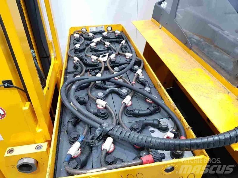 Jungheinrich ETV320 Reach truck