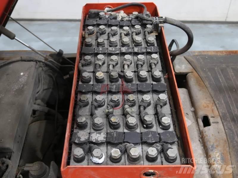 Linde P60Z 126-00 Tow truck