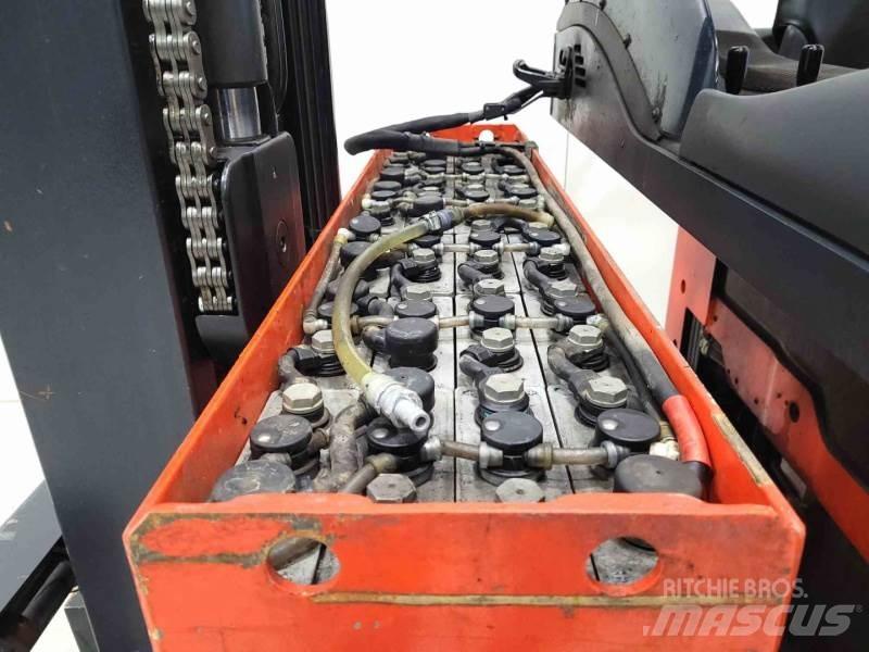 Linde R14 Reach truck