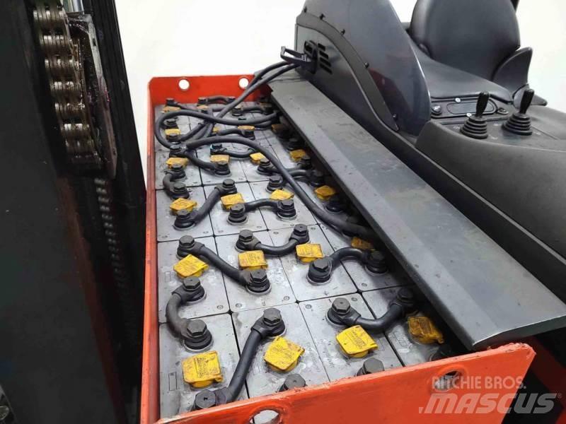 Linde R14-03 115 Reach truck