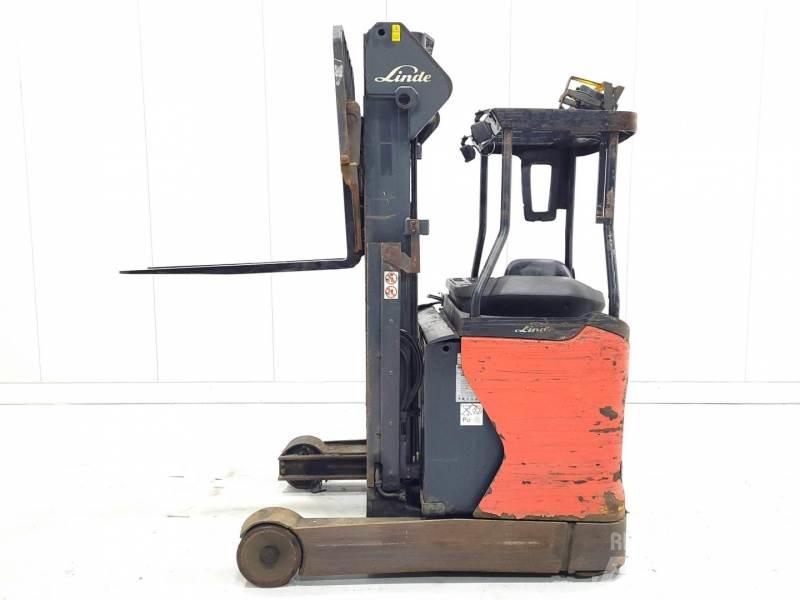 Linde R14N-01 Reach truck