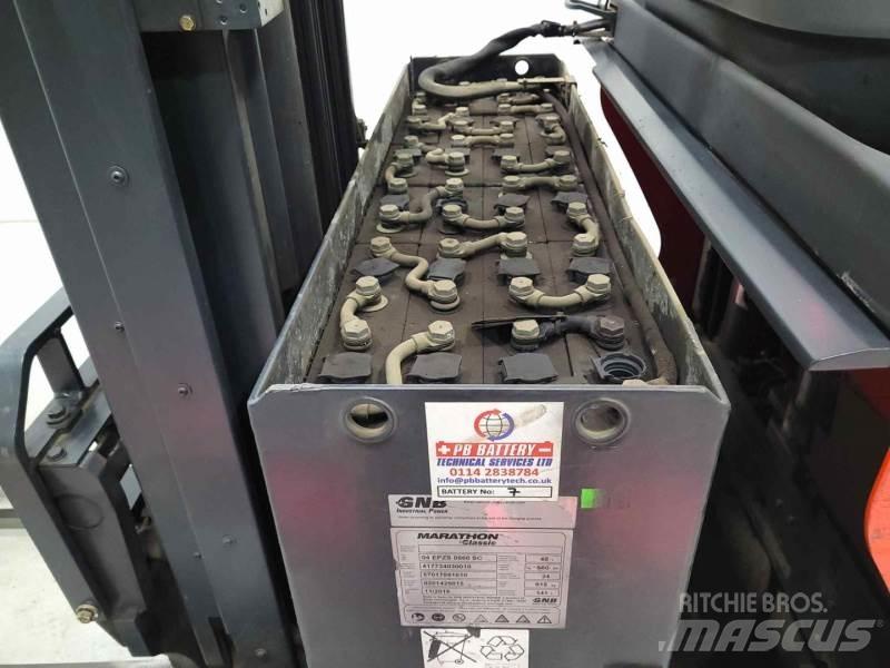 Linde R16-01 Reach truck