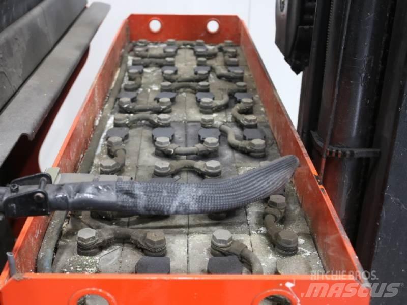 Linde R20-01 1120 Reach truck
