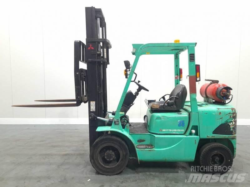 Mitsubishi FG35K LPG trucks