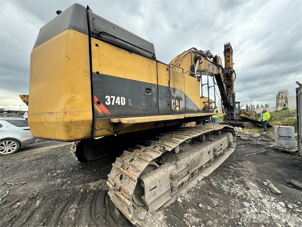 CAT 374DL Demolition excavators