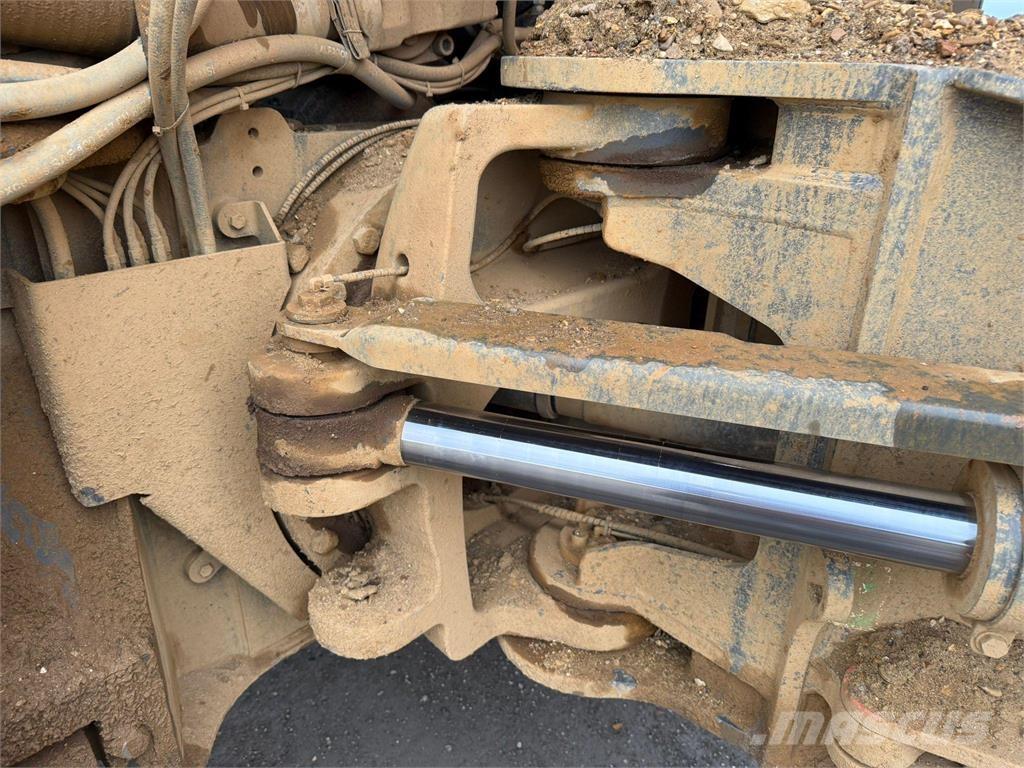 Doosan DA45 Articulated Haulers