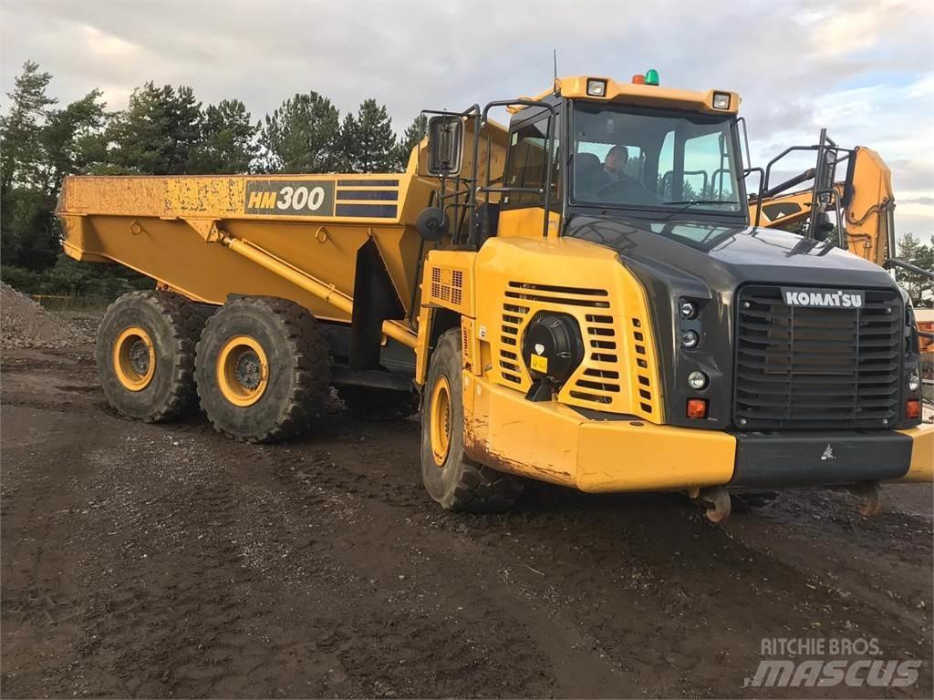 Komatsu HM300-5 Articulated Haulers