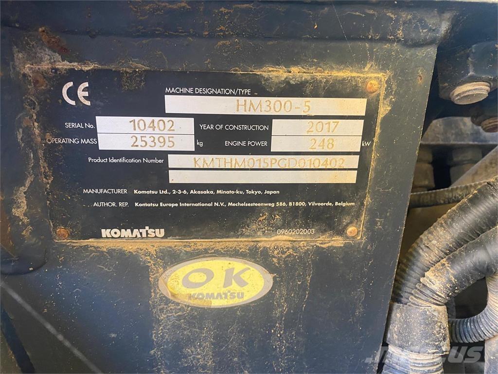 Komatsu HM300-5 Articulated Haulers