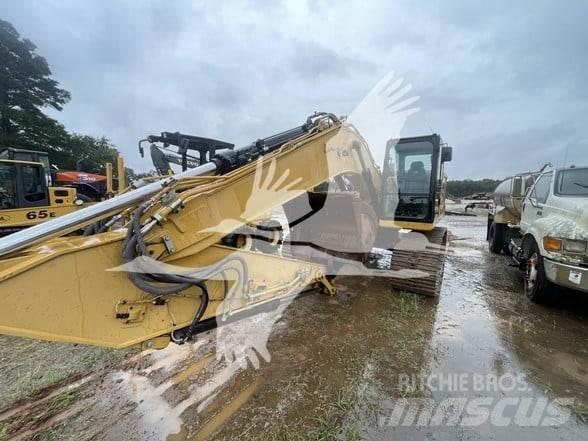CAT 320 Crawler excavators