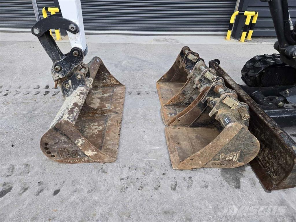 Bobcat E27 Mini excavators < 7t (Mini diggers)