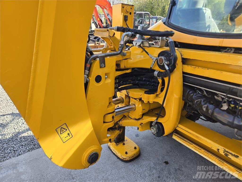 JCB 3CX Backhoe