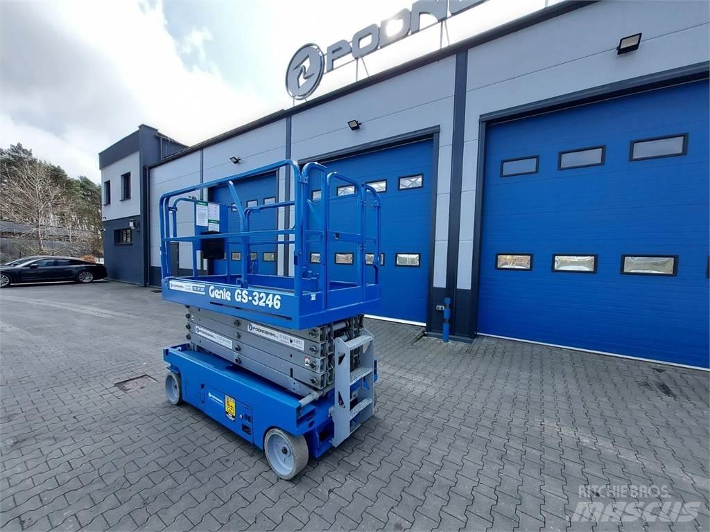 Genie GS-3246 Scissor lifts
