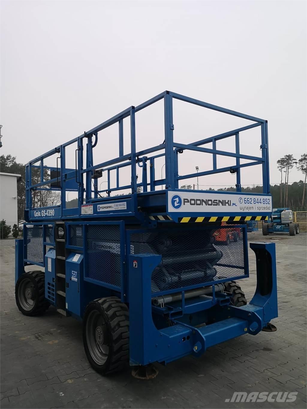 Genie GS-4390 Scissor lifts
