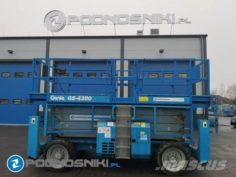 Genie GS-4390 Scissor lifts