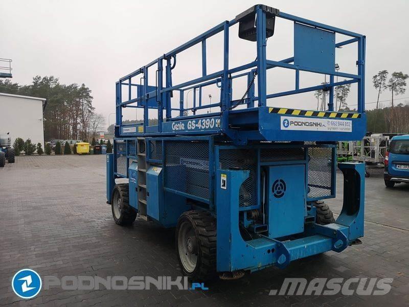 Genie GS-4390 Scissor lifts