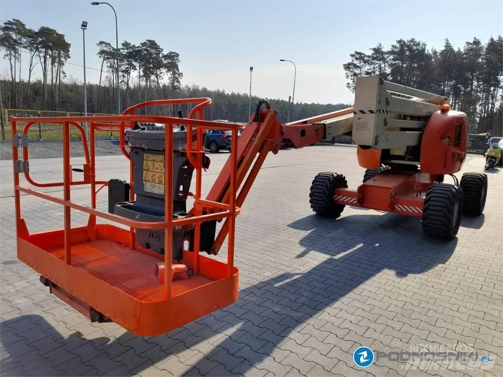 JLG 510AJ Articulated boom lifts