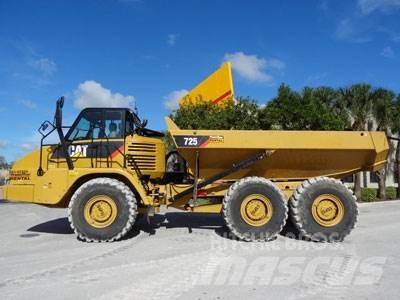 CAT 725 Articulated Haulers