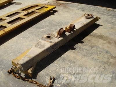 CAT 740 Tailgate Other components