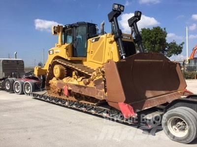 CAT D8T Crawler dozers