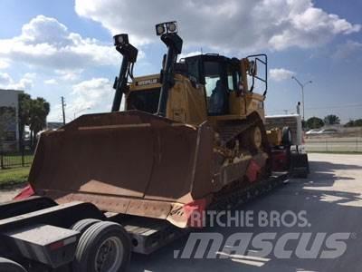 CAT D8T Crawler dozers
