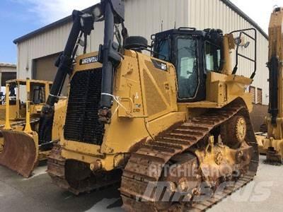 CAT D8T Crawler dozers