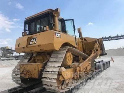 CAT D8T Crawler dozers
