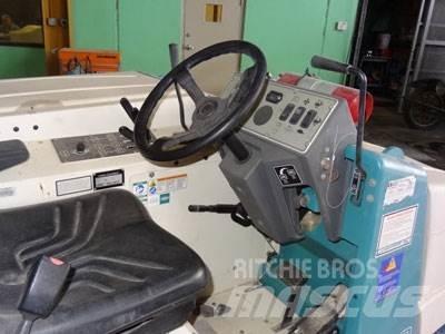 Tennant 6600LP Sweepers