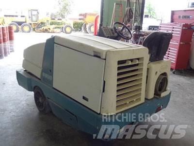 Tennant 6600LP Sweepers