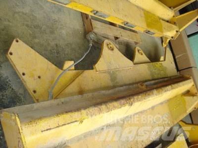 Volvo A40D Tailgate Other components