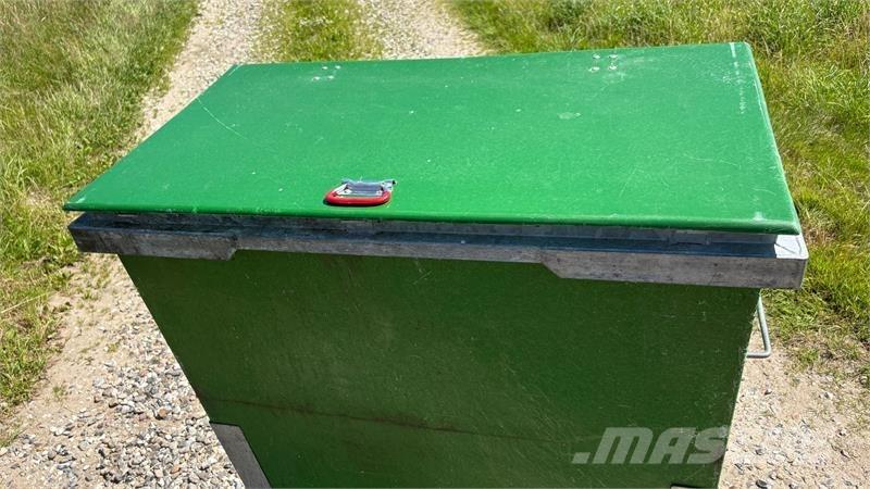  - - - Farm machinery