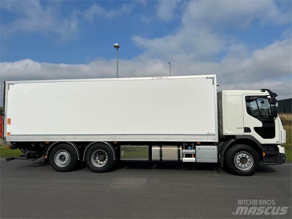 Volvo FE320 6x2*4 Box trucks