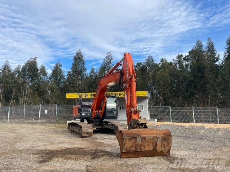 Hitachi ZX250LC-6 Crawler excavators