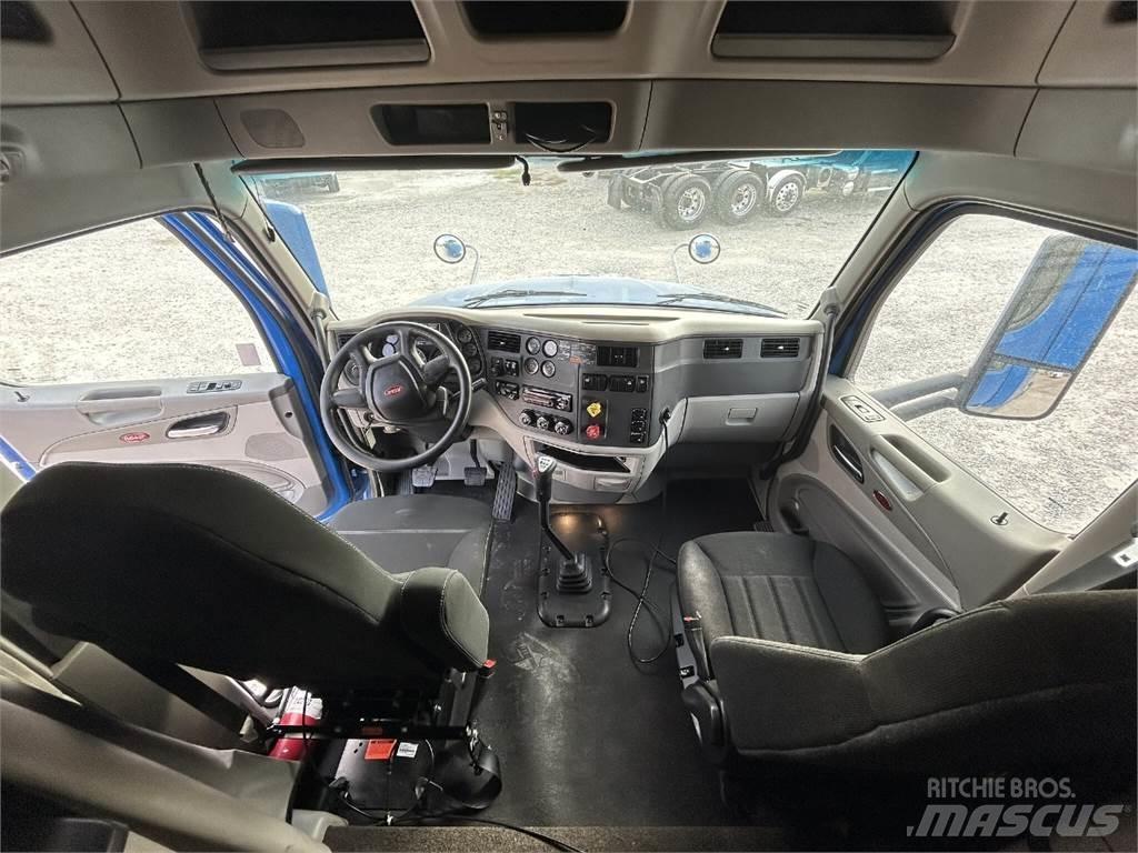 Peterbilt 579 Prime Movers