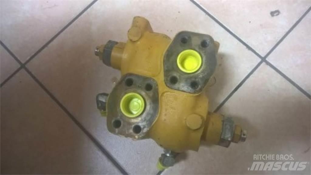 CAT 231D Other