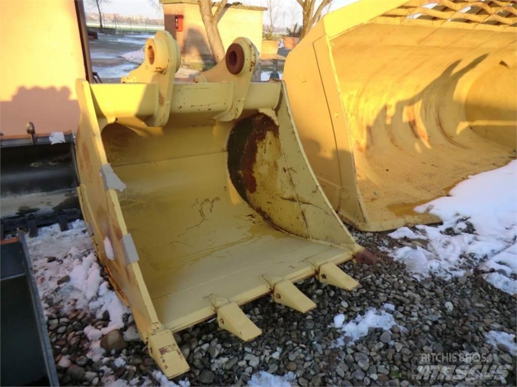 CAT 322D Other