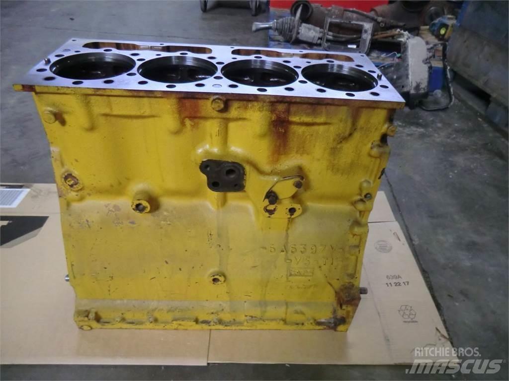 CAT 3304 Engines