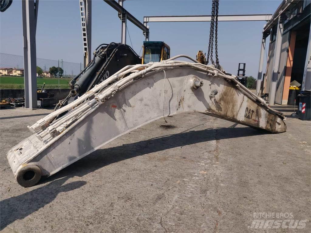 CAT 345B L Chassis and suspension