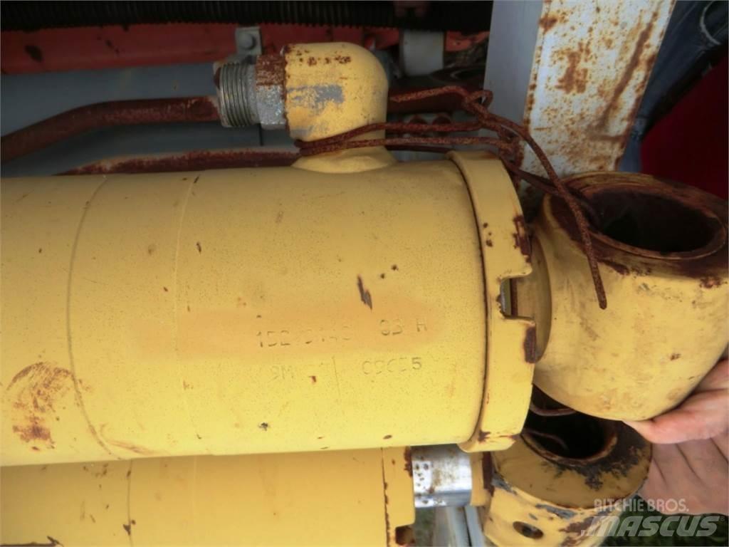 CAT 438C Other