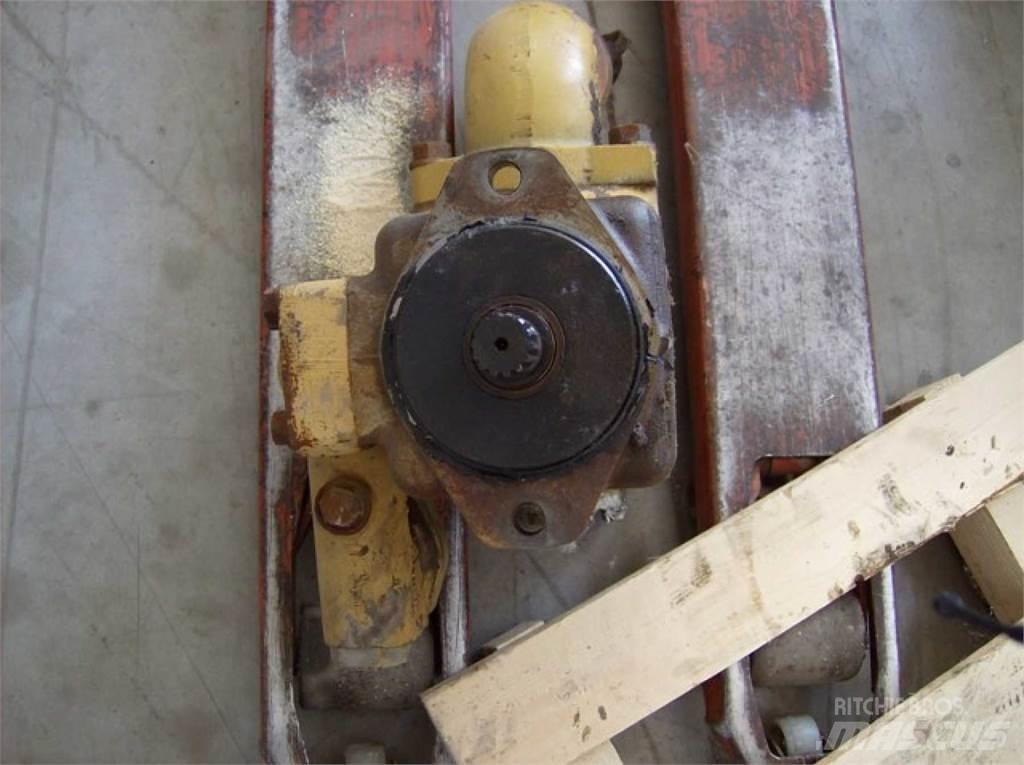 CAT 826C Other