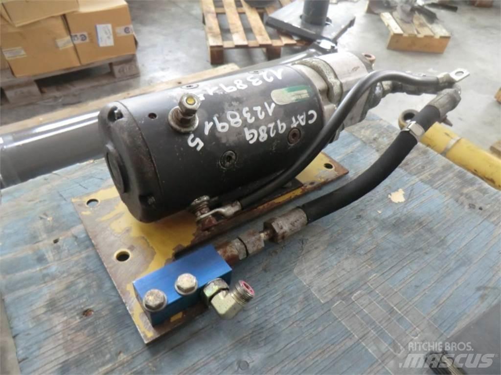 CAT 928G Other