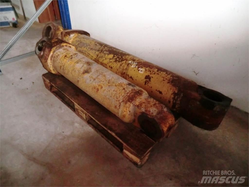 CAT 943 Other