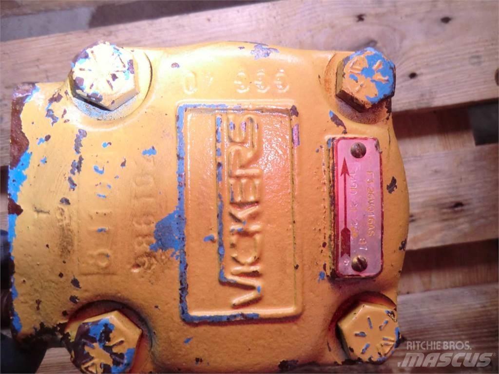 CAT 953 Other