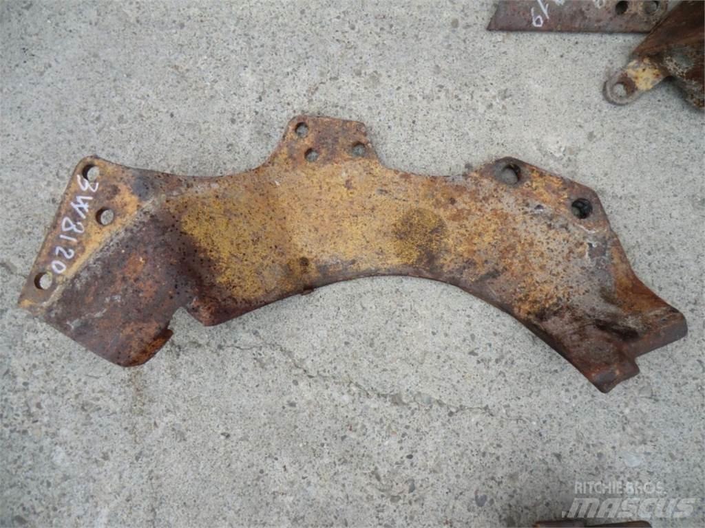 CAT 963C Tracks, chains and undercarriage