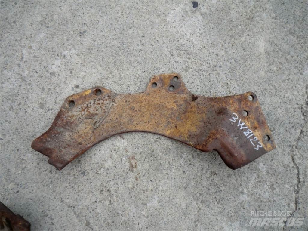 CAT 963C Tracks, chains and undercarriage