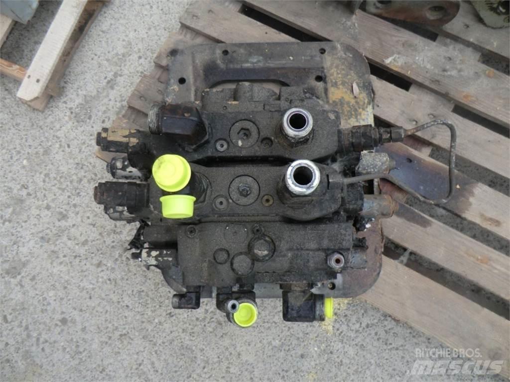 CAT 963D Other