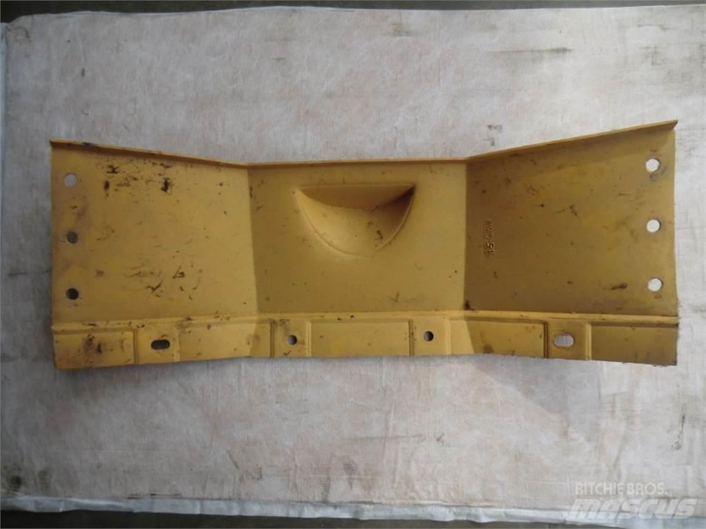 CAT 973 Tracks, chains and undercarriage