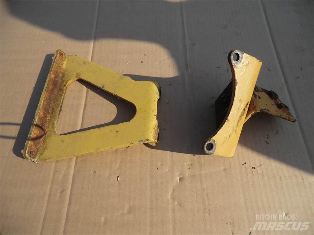 CAT 988F I Chassis and suspension