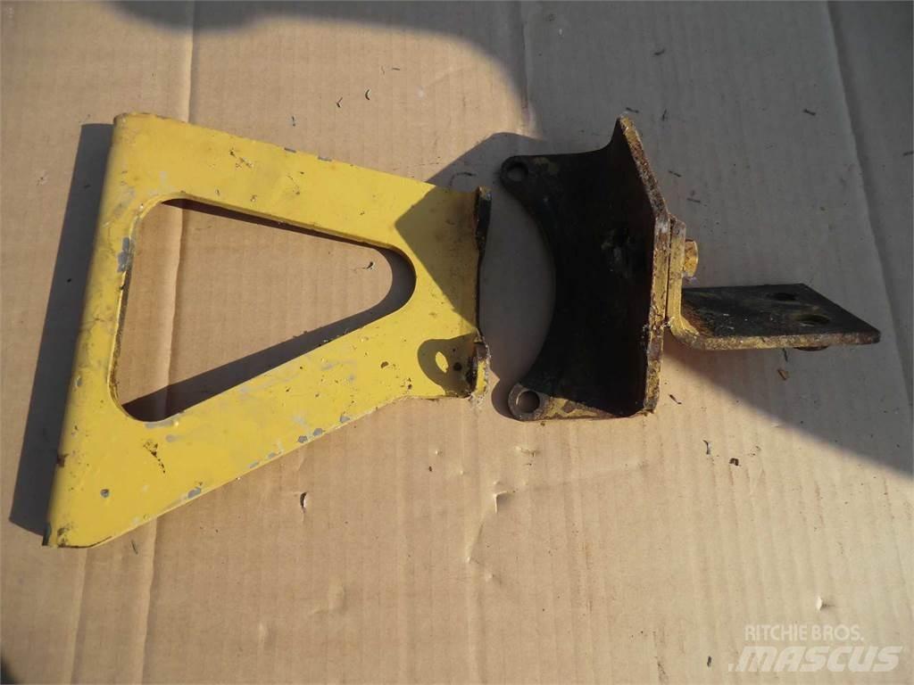 CAT 988F I Chassis and suspension